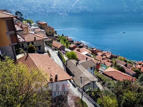 Villa in Via della Libertà, Cernobbio